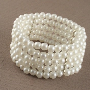 Pearl Wristlet / Bracelet 5 Row Ivory