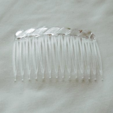 7cm Plastic Hair Combs (BOX 12) Clear - Village Green