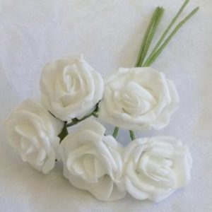 COLOURFAST 4cm Roses (Bunch 5) White