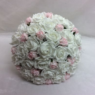 Large Sara Posy with Pearl Loops