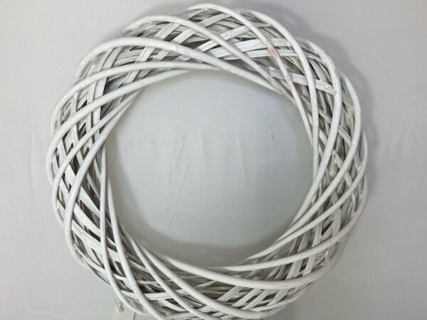 20cm (8 inch) Wicker Wreath Ring White