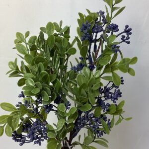 Plastic Boxwood/Wax Spray Lavender/Purple